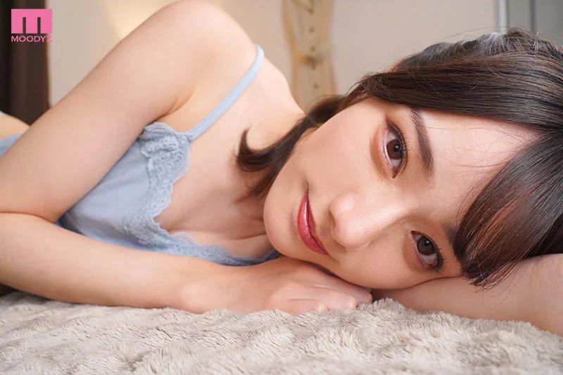 【ベロキス顔面特化VR】久しぶりに会った従姉妹の玲奈ちゃんが、ビビるほど大人っぽく綺麗で圧倒されたが、お酒が入ったらまさかのキス魔。バグった距離感で僕を襲い、最高顔面ビジュに見つめられながらイカされた幸せ射精！