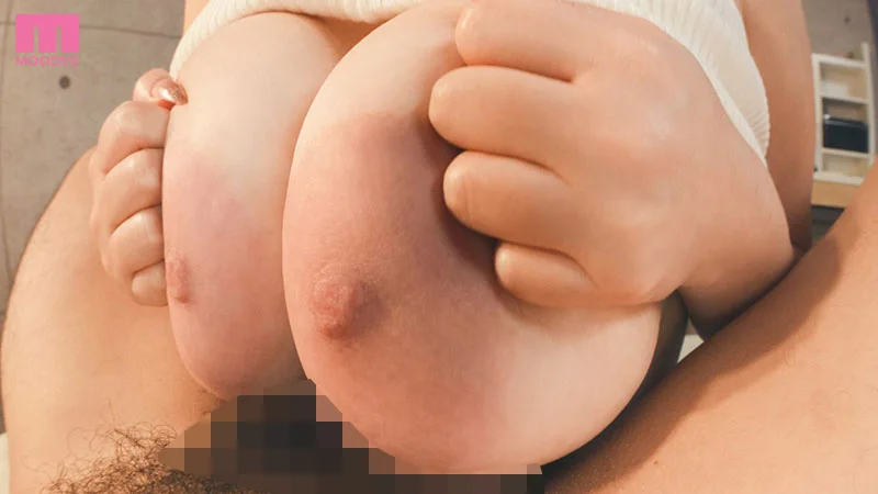 凄いパイズリ、凄い挟射