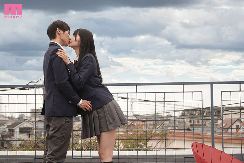 君が好き。学生時代付き合っていた彼女と偶然再会。クズ彼氏と付き合っていたが僕は彼女と何度もSEXしまくった