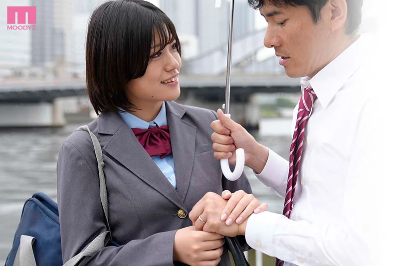 成人設定・日焼けあと残る巨乳生徒のマンスジ誘惑に我を忘れ放課後不倫に堕ちた最低な担任のボク…