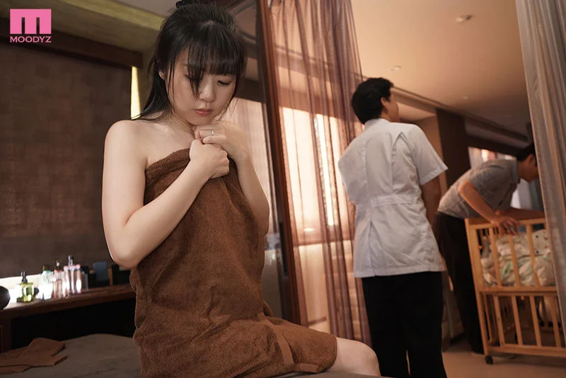 性感マッサージ師に産後処女を奪われ腹筋ビクビクアクメが止まらなくなった妻