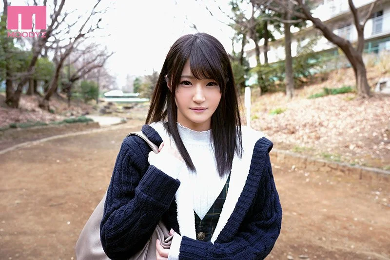 18歳激スリムボディー騎乗位の逸材!!AVDebut