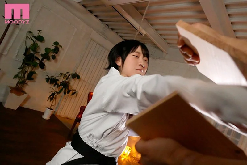 新人 空手美少女だけど、結婚もしてます。AVDEBUT
