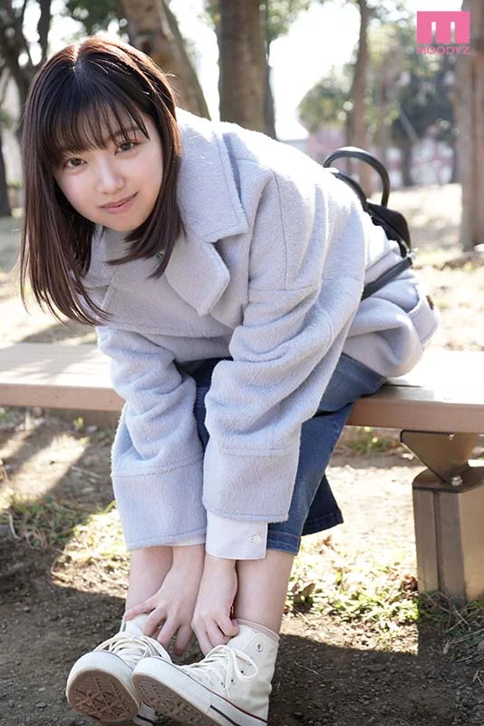 新人・20歳 こう見えて、脱いだら凄いんです 笑顔が可愛い敏感Fカップボイン子供服の販売員さんAV debut