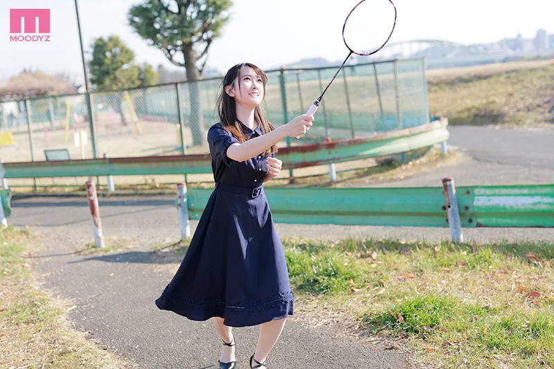 新人 20歳 地味だけどセックスに嘘が無い。白肌美少女AVデビュー