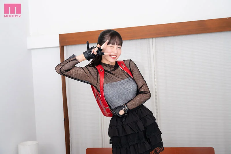 あれ、気づいちゃいましたか？活動期間4年メジャーデビューもしたアイドルが緊急AVデビュー