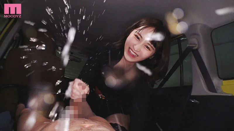 射了不停，男潮也不停！美女痴女坏笑着继续揉弄，狠狠干到高潮后失禁大爆发——追击男潮精选