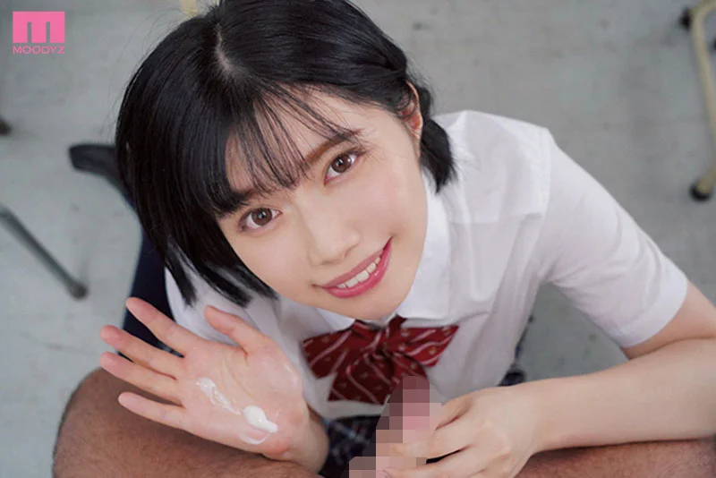 「えっちより気持ちいいことシよっか」 年下女子にニヤニヤ責められるがまま62射精！制服女子手コキ4時間BEST