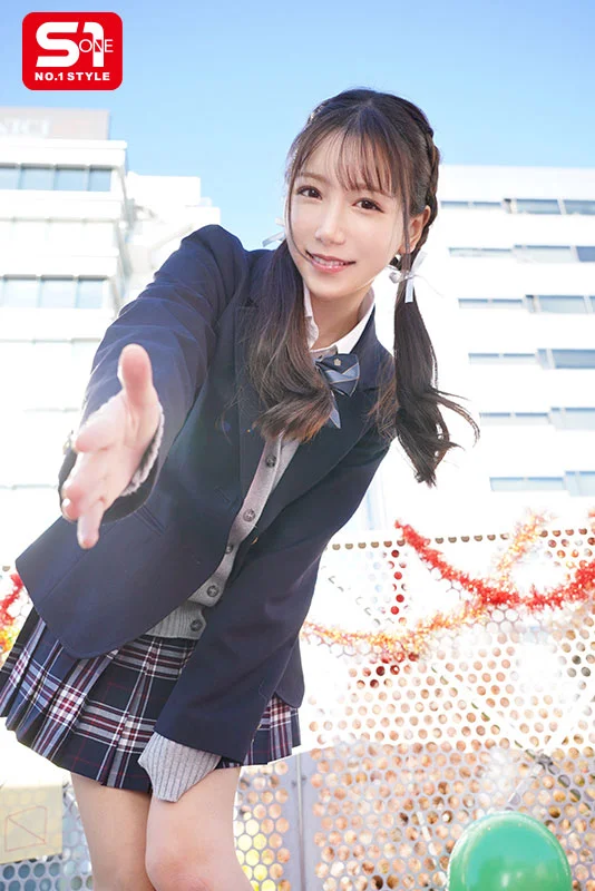 「文化祭、2人で抜け出さない？」学園のマドンナ三田さんに手を握られて…制服脱いだら艶っぽい大人スレンダーボディで瞬殺　あまりにも抜け駆けSEXが最高すぎたラブホ後夜祭