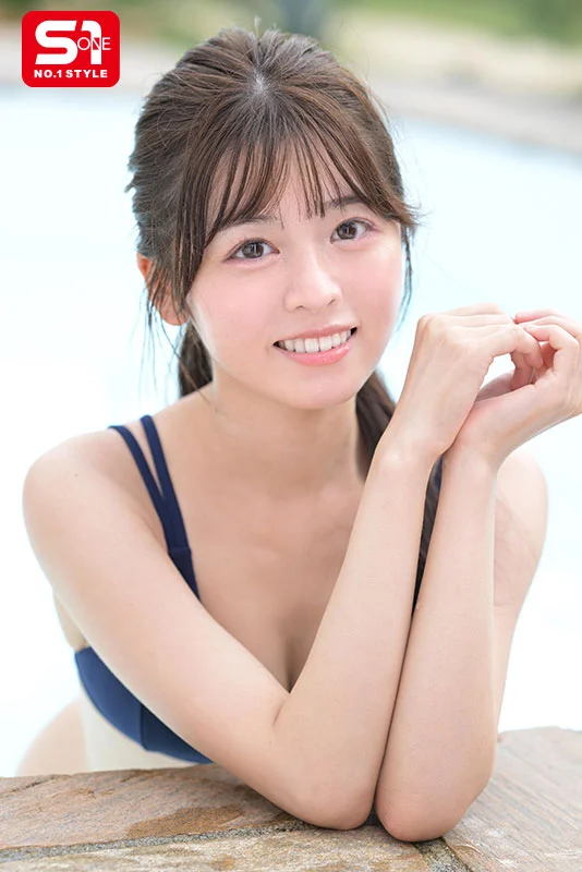 Dreams, Youth and Sex: Rino Sakurano's VR Debut — Adult Idol Influencer Role-Play Goes Viral