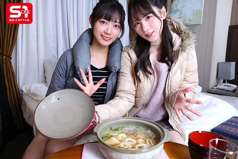 出差时在日本东北方言主题咖啡店邂逅美女，细滑肌肤暖身夹击逆3P