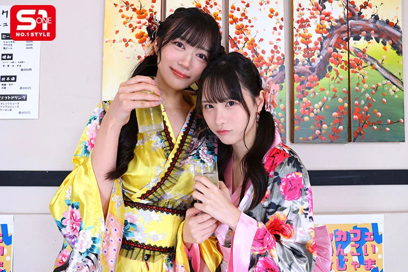 出差时在日本东北方言主题咖啡店邂逅美女，细滑肌肤暖身夹击逆3P