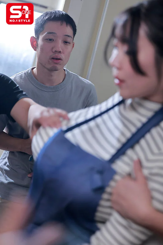 The Shy Adult College Runner Who Secretly Groped His Dream Dorm Manager Finally Gets to Have Sex with Her