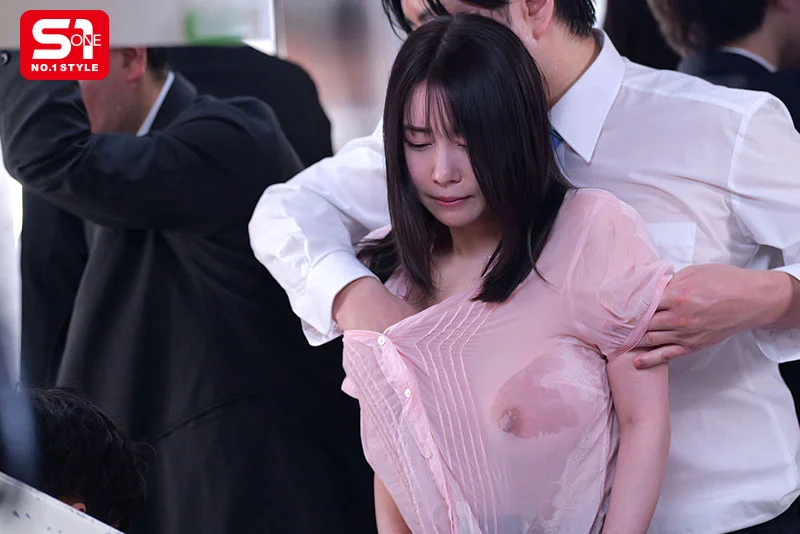 A Braless Office Worker Who Can't Forget Being Groped Rides a Packed Train Hoping for Another Groper