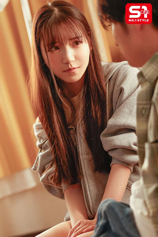 近い！近い！！近い！！！超至近距離で100％キスできる雰囲気を出してくる彼女のあざと妹