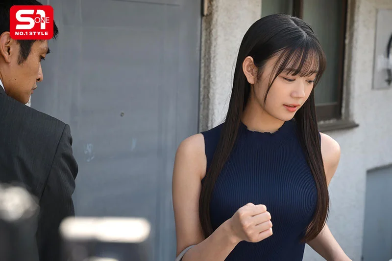 The Elegant College Woman Next Door Is Secretly a Drug-Fueled Sex Addict
