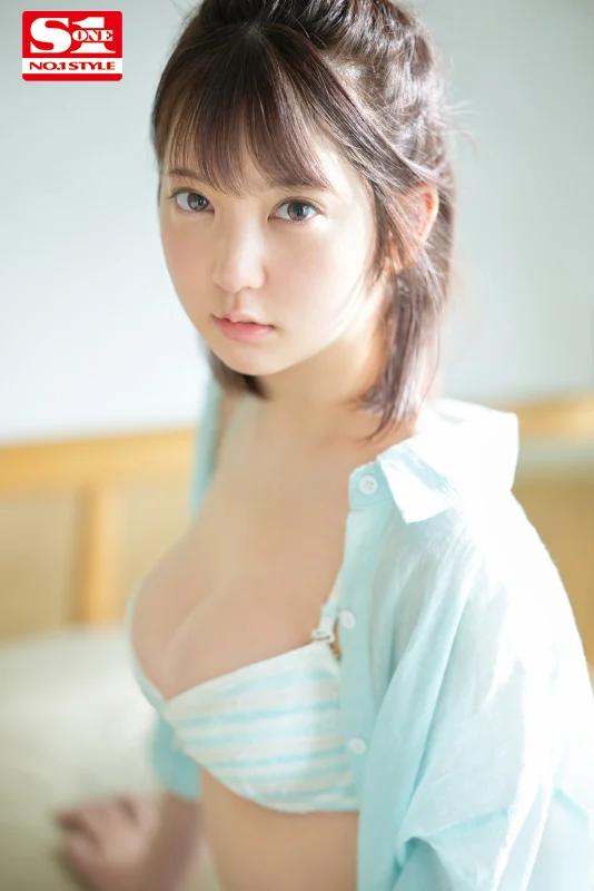 藝人Alice Shinomiya
