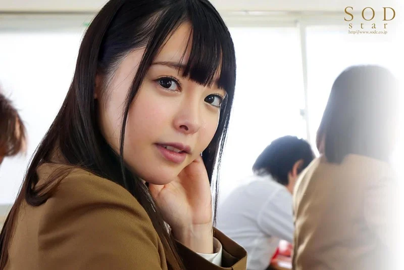 僕の彼女はおしゃぶりが我慢できない大人の学園アイドル・小倉由菜