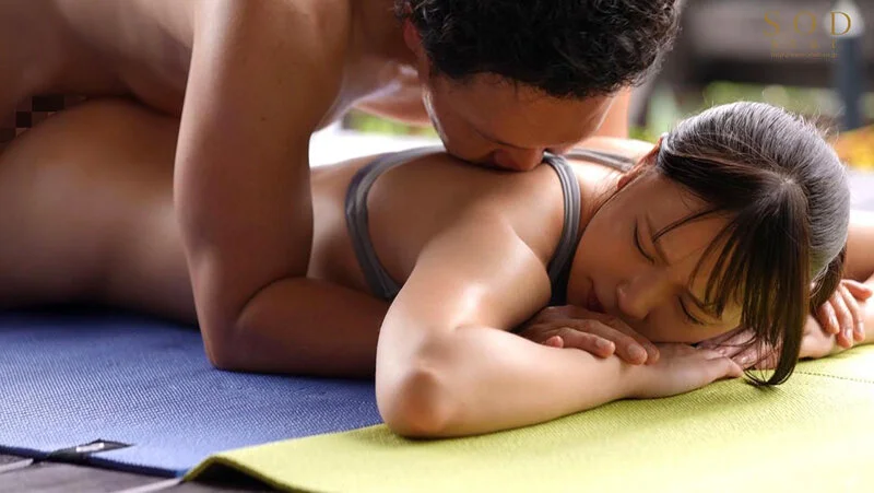 Elite Competitive Swimmer Momo Aoki: A Lust-Unleashed Getaway in Stunning 4K