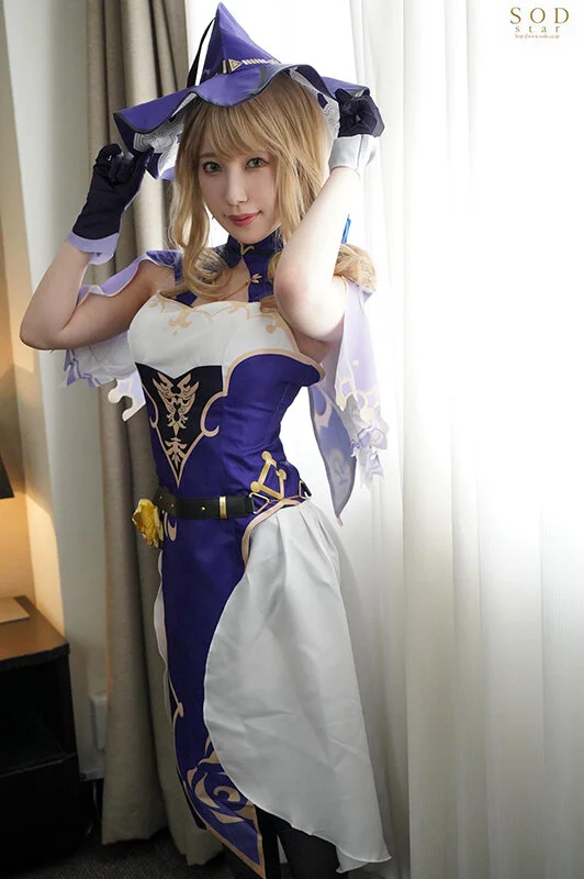 裏垢で知り合った巨乳レイヤーさん（Gカップ）と、何度も中出しオフパコ。朝田ひまり