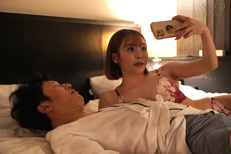 明明有妻儿，我却失去了理智……部下小仓设下诱惑陷阱，无法对任何人说的同房逆NTR出差 小仓由菜