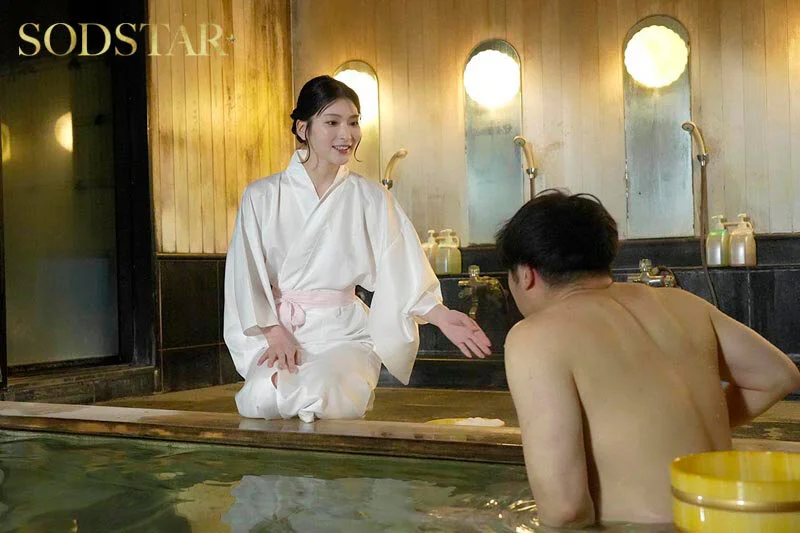 Insatiable Young Innkeeper Suzu Honjo Seduces Solo Guests and Steals Other Women's Boyfriends and Husbands for Sex