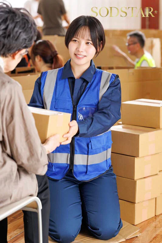 【性処理救助】避難生活で正義感あふれる災害レスキュー隊員が救助の一環として、集団中出しを受け入れるまでの1か月間 柴崎はる