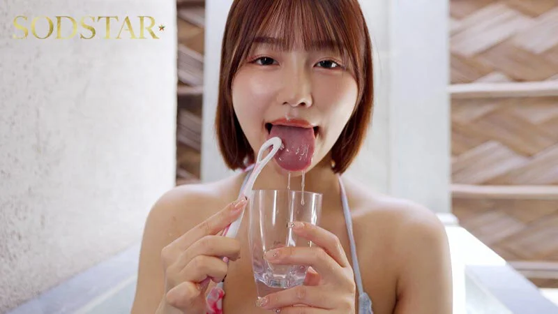 被體液濕透、呻吟著高潮的極品胴體：5CORNER盡情品嚐唯井真尋的汗水、潮液與口水