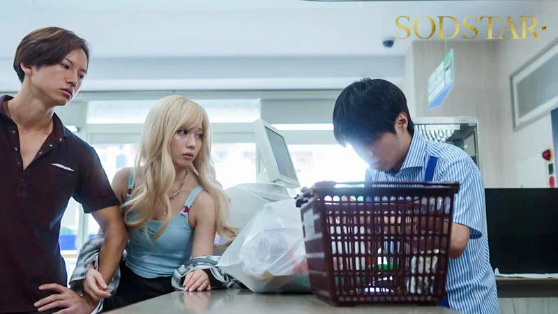 被催眠陷阱光线支配的金发辣妹 小凑四叶