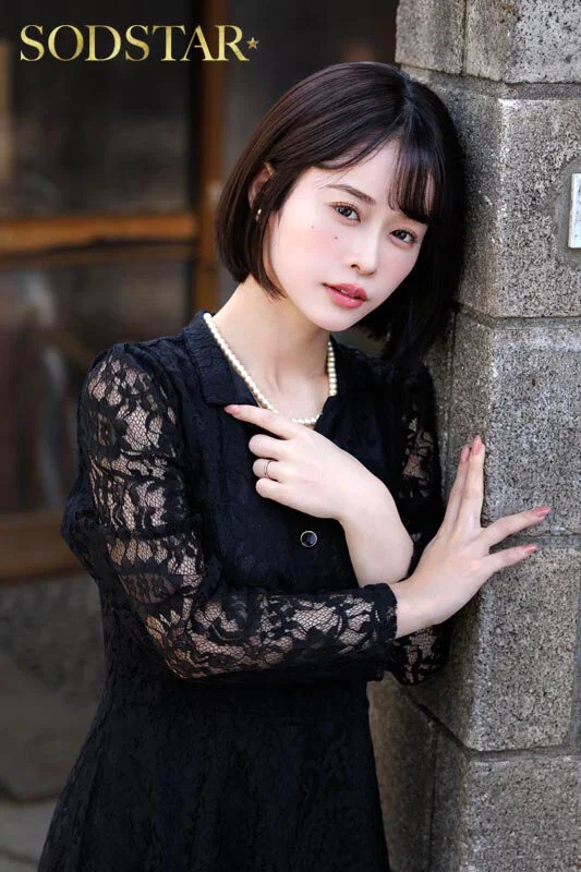 A Widow Devoted to Her Late Husband Is Caught Masturbating by a Deliveryman and Blackmailed into Coerced Sex — MINAMO