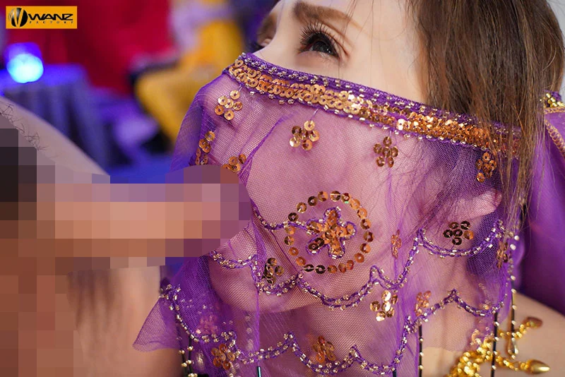 My Ice-Cold Boss Secretly Worked at a Sexy Cabaret, So I Forced Her to Give Endless Veiled Blowjobs