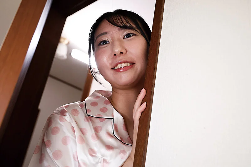 実地指導・姉弟相姦「お姉ちゃんが練習台になってあげる」童貞の実弟にエロ本を突きつけ小悪魔に誘惑した25歳美姉。余裕の騎乗位から一転、絶倫に覚醒した弟の巨根に押し倒される狂乱の逆襲 かたよせ萩花